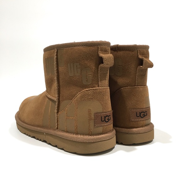 UGG CLASSIC MINI SCATTER GRAPHIC BOOTS -CHESTNUT SUEDE -KIDS US 5 -NEW - Picture 4 of 9